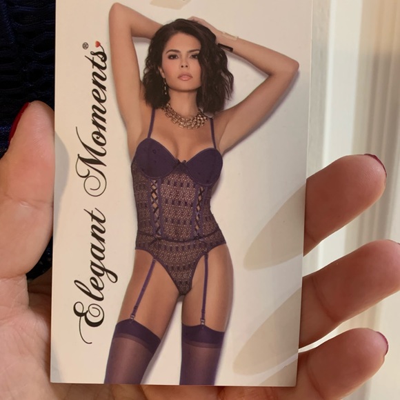 Elegant Moments Lace Teddy - NWT - Picture 2 of 5